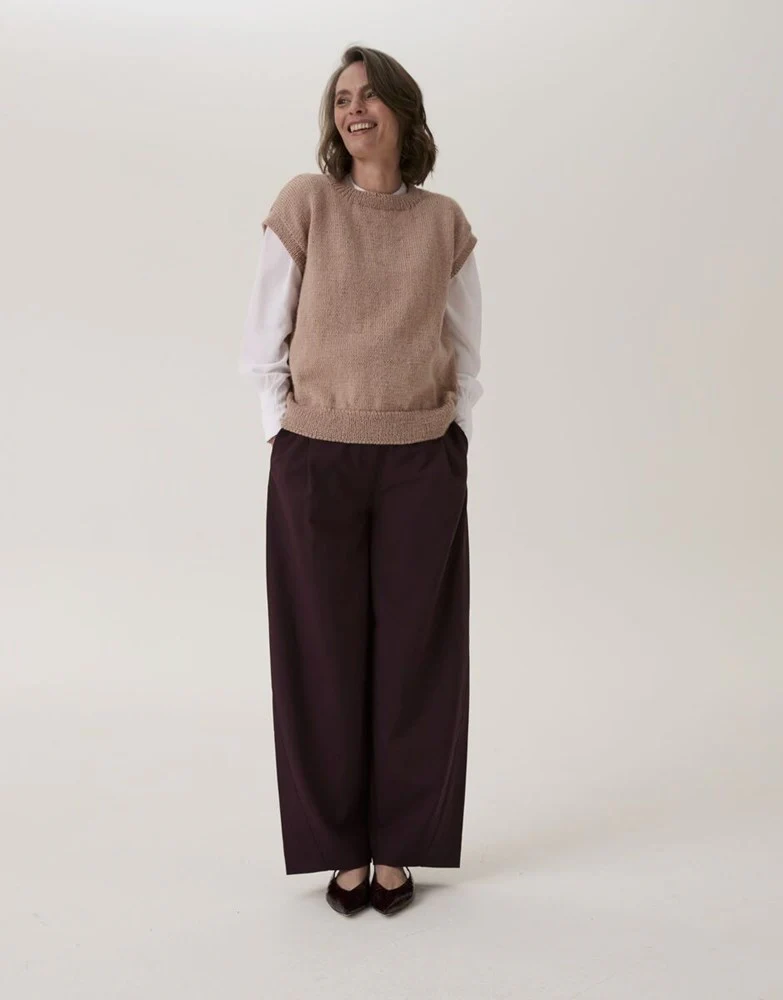 Barley Cable Tank Knitting Pattern - Image 2