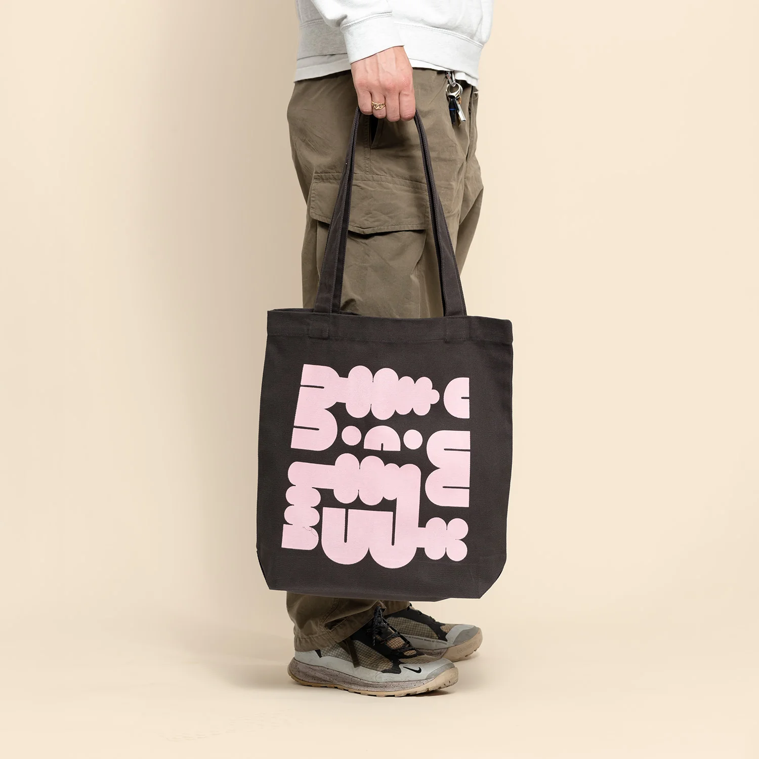 Bump Carrier Tote Bag - Image 2