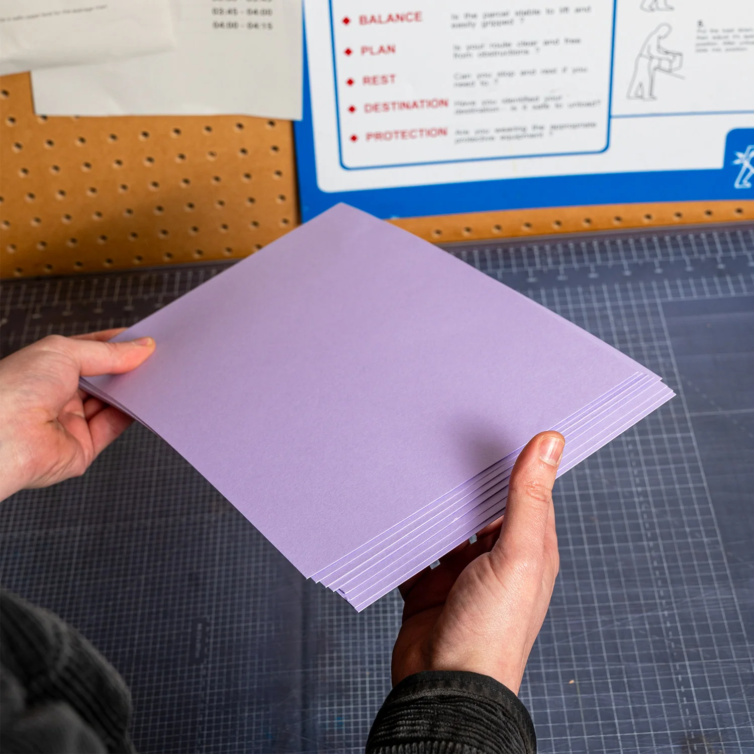 Card - A4 Colorplan 270gsm - 8 Pack - Image 2