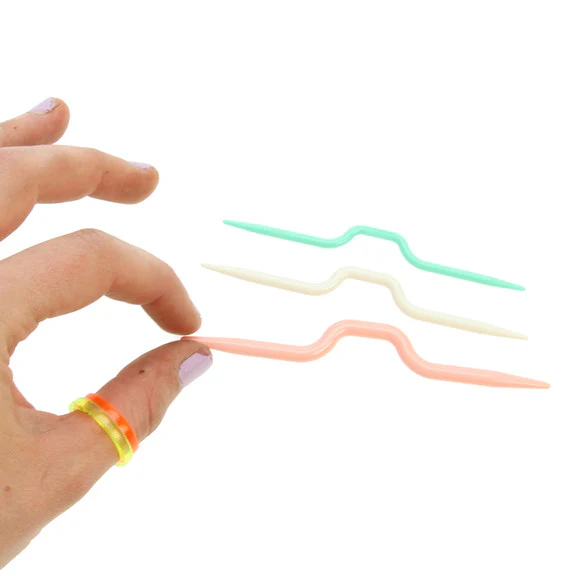 Clover Cable Stitch Holders - Image 3