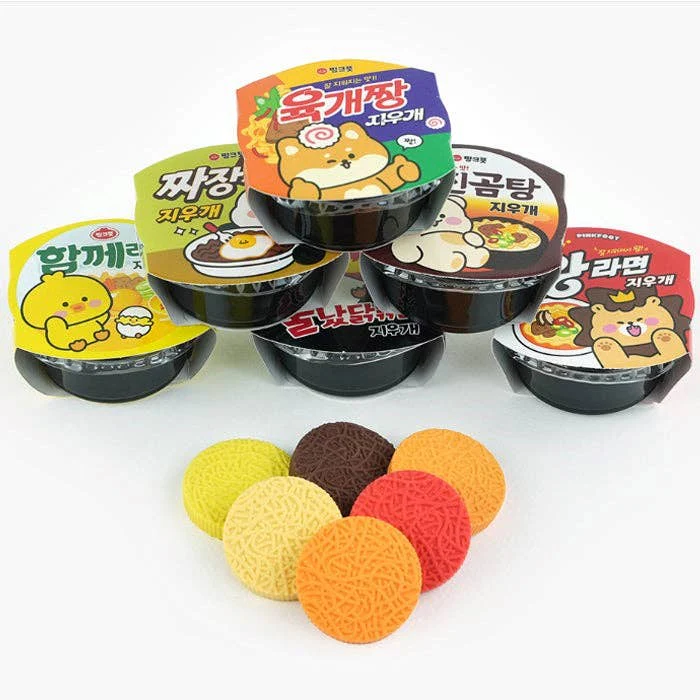 Cup of ramen collectable eraser - Image 2