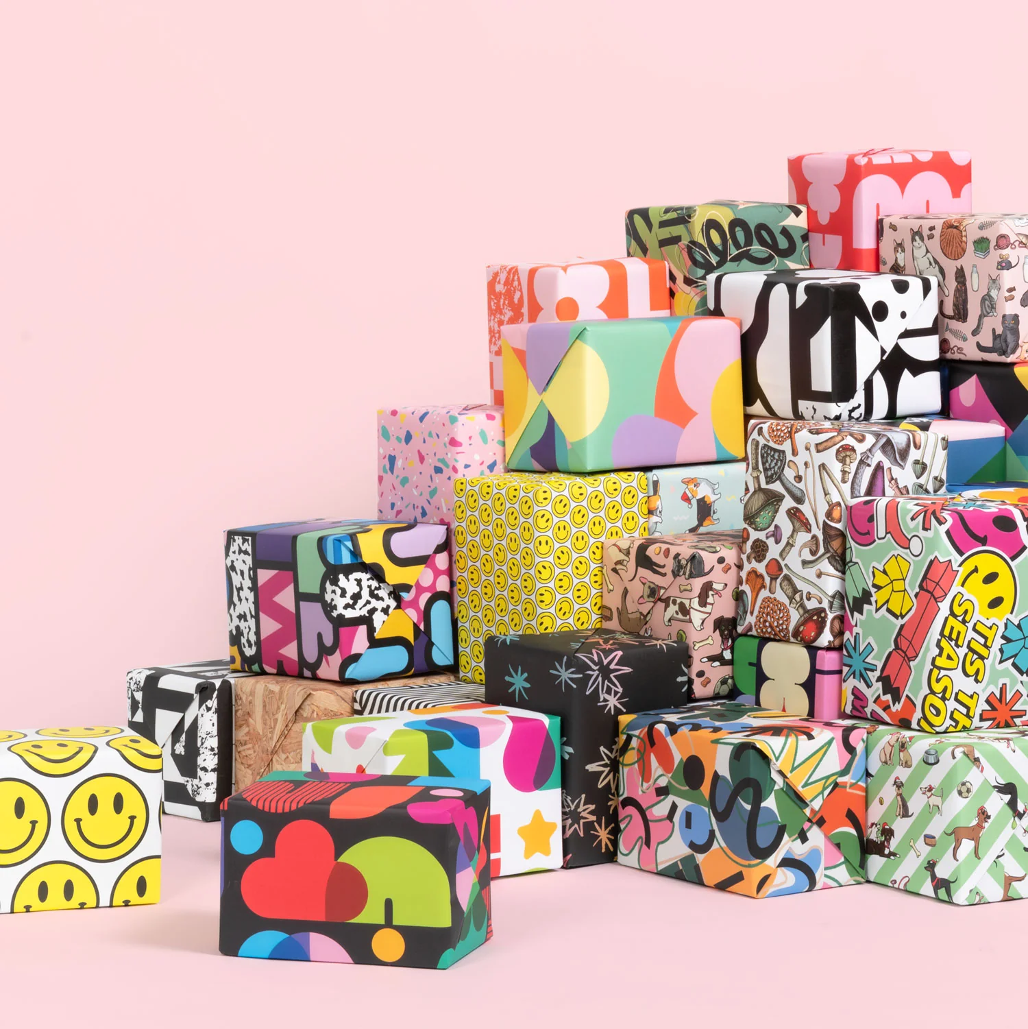 Gift Wrap - Festive Dark - Image 2