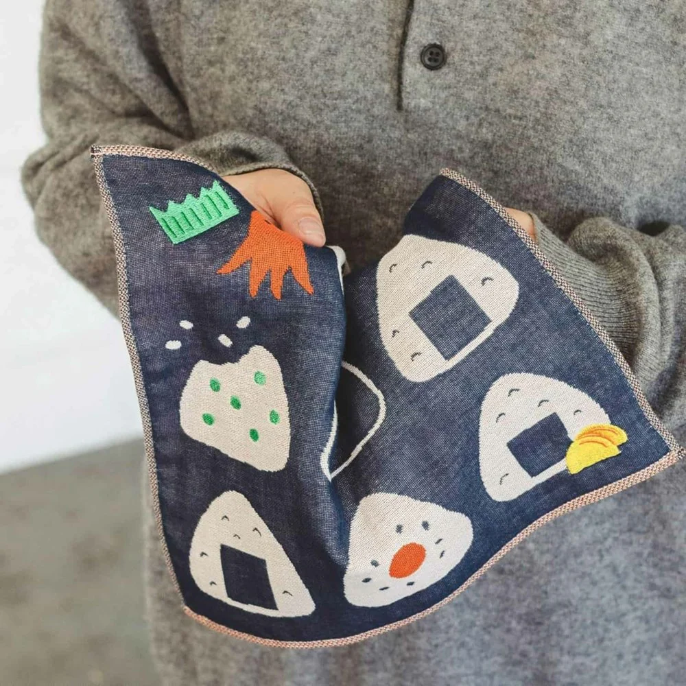 Hightide New Retro Gauze Handkerchief - Image 2