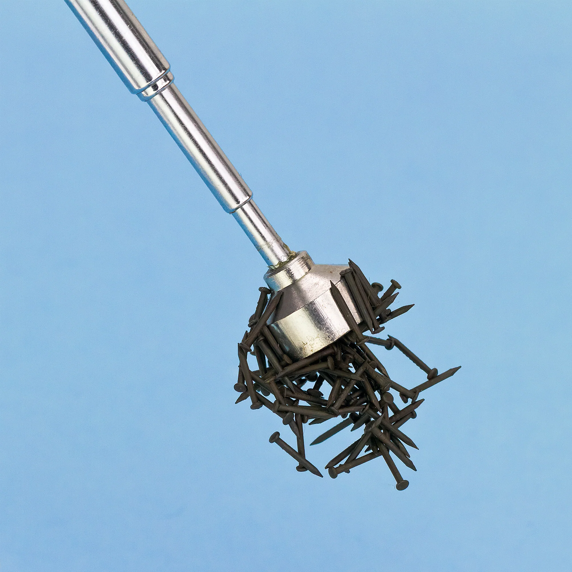 Magnetic Telescopic Pick Up Tool - Image 4