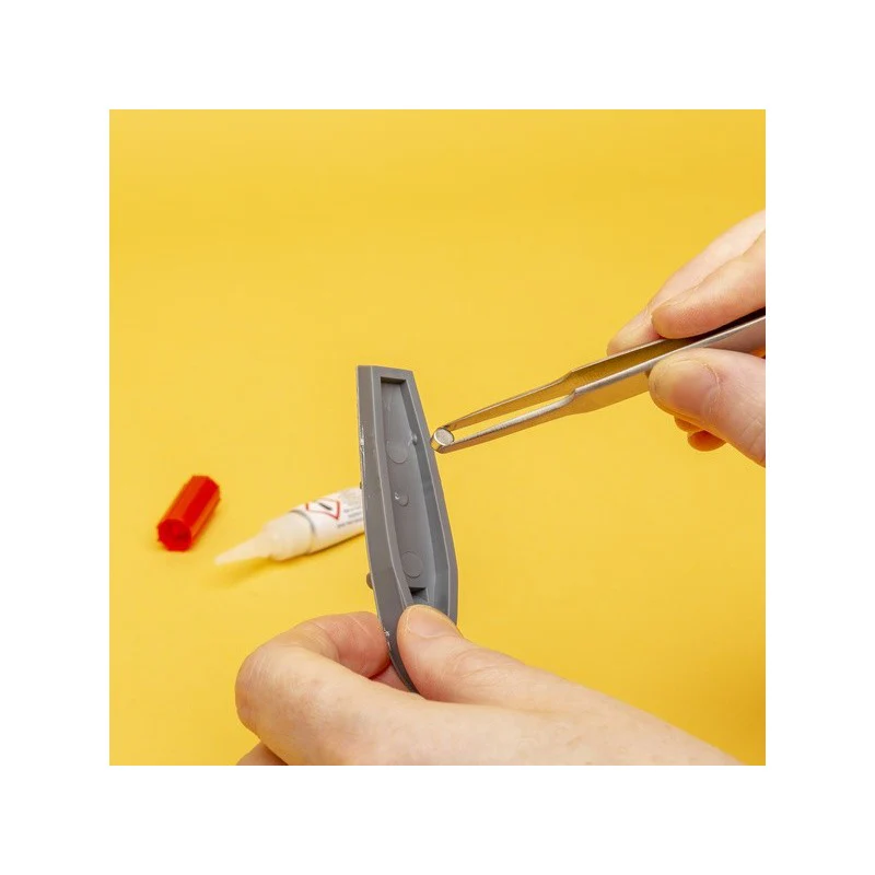Mini Magnet & Tweezer Set - Image 3