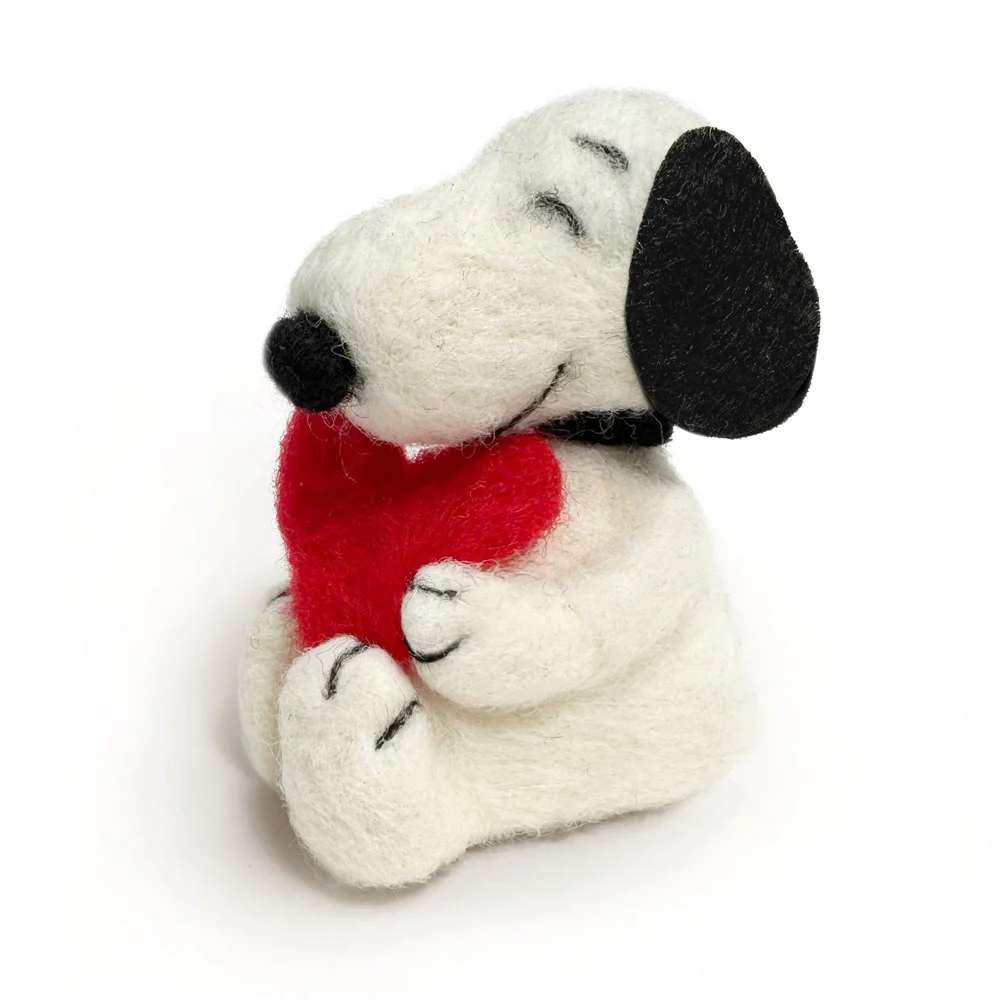Peanuts - Love from Snoopy Needle Felting Craft Kit - Image 2