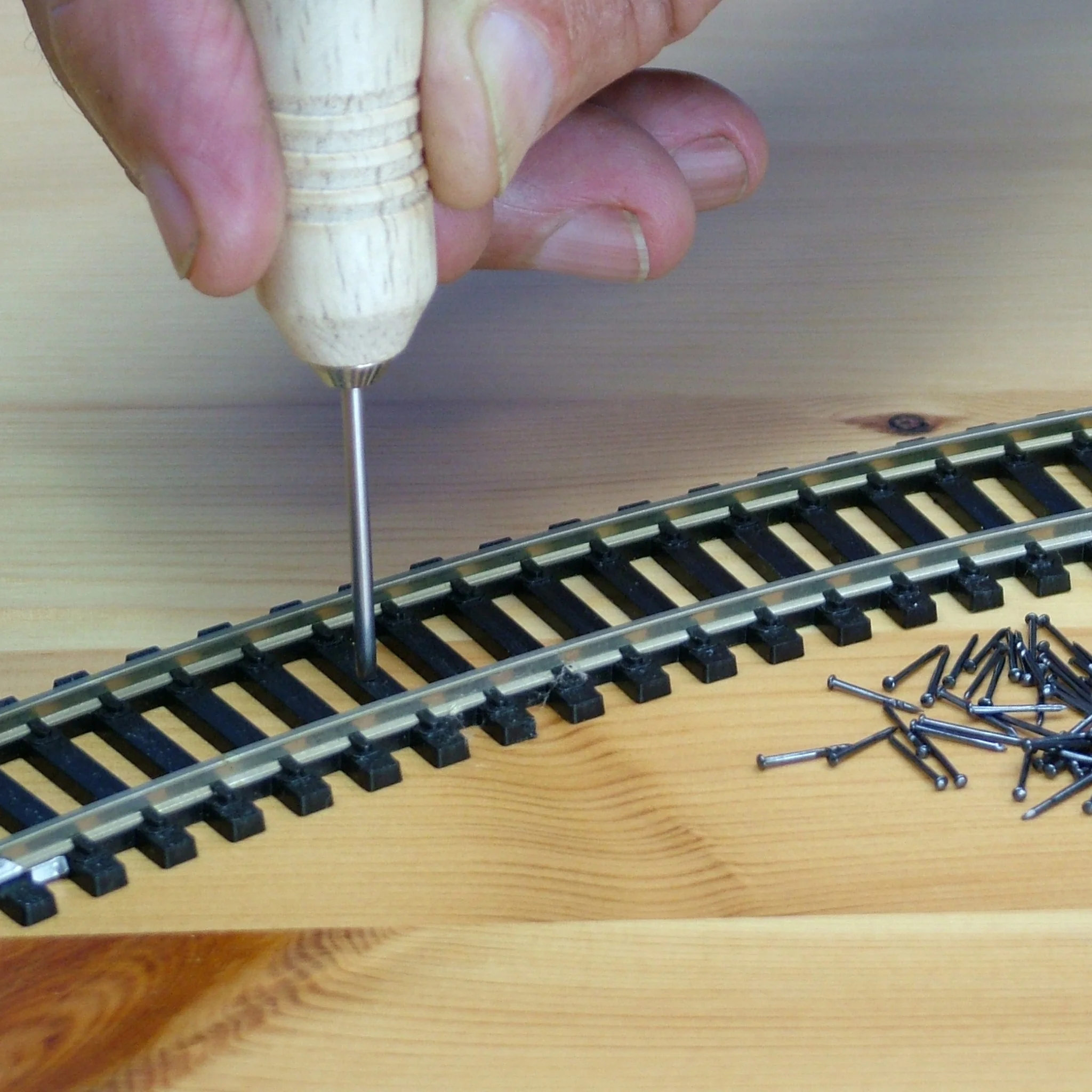Pen Grip Pin Pusher (Wood Handle) - Image 3