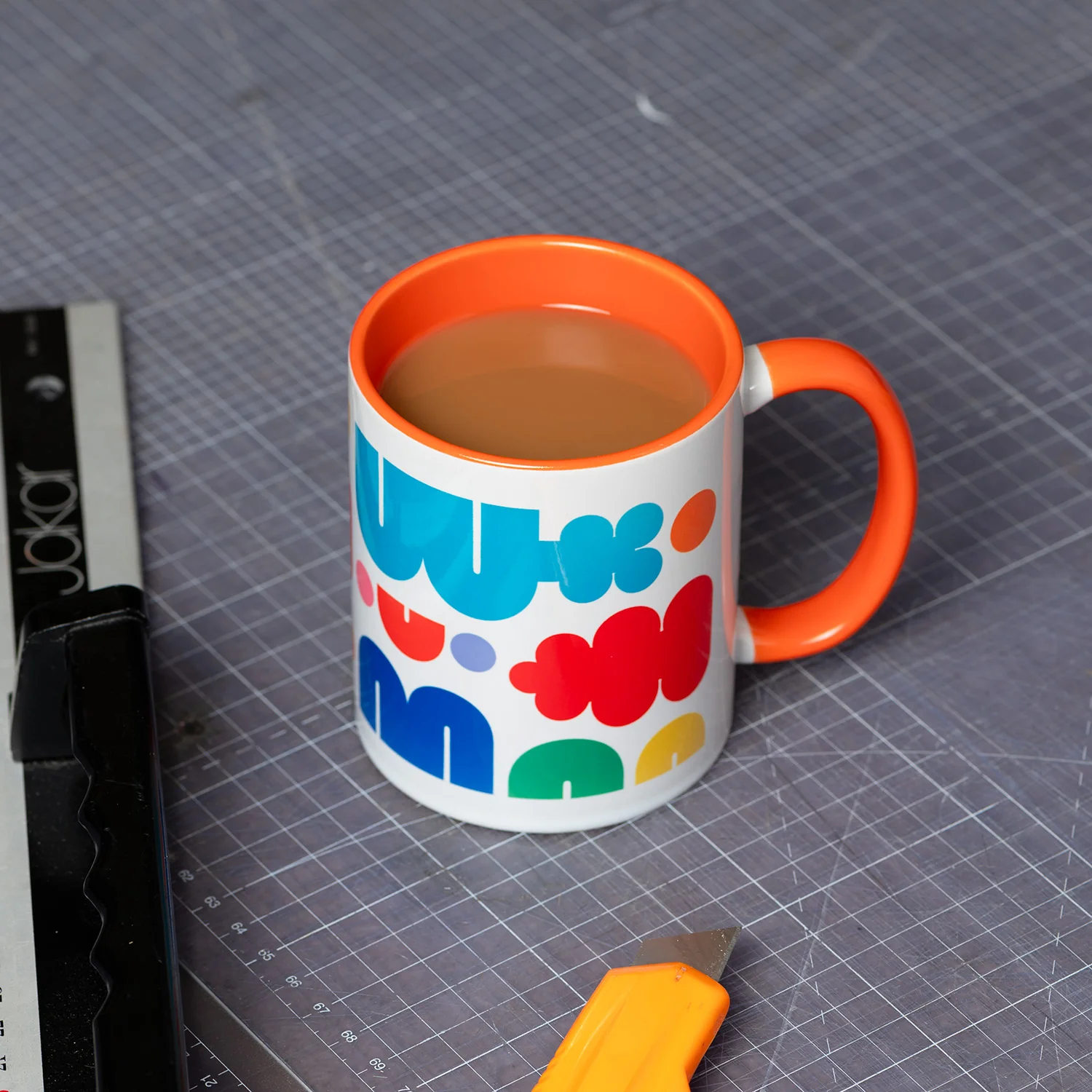 Play Mug Orange Handle 11oz - Image 2