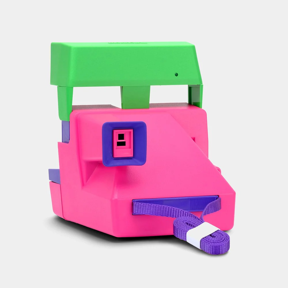 Polaroid 600 Instant Film Camera Barbie Throwback - Image 2