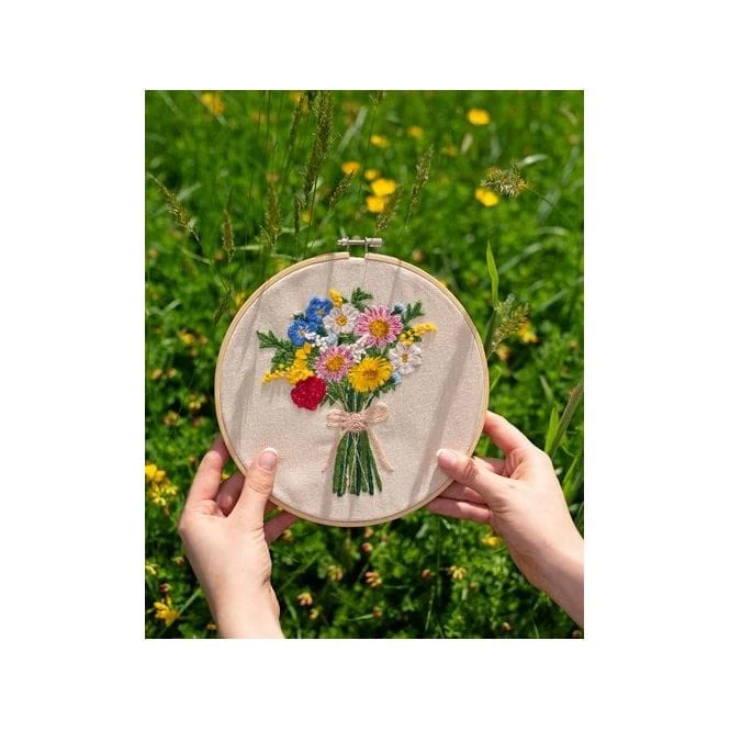 RHS Bouquet Embroidery Kit - Image 2