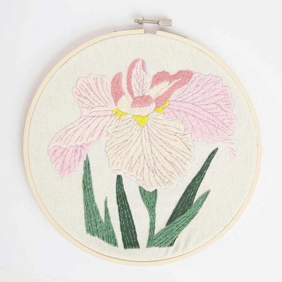 RHS Japanese Iris Embroidery Kit - Image 2