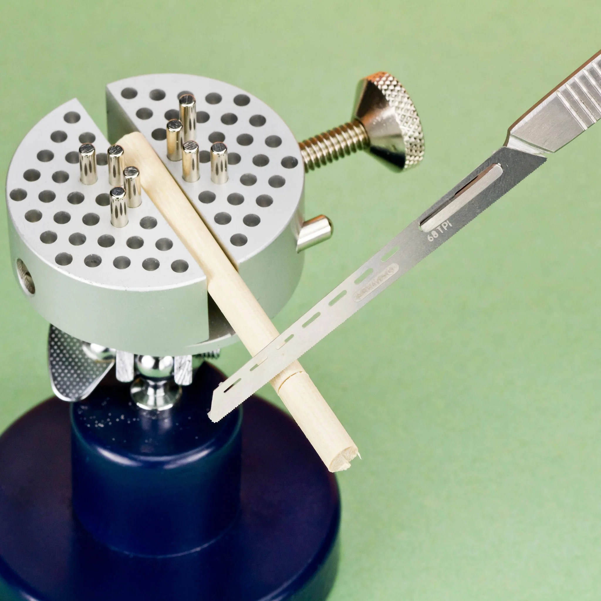 Modelcraft Precision Saw Set (0.12mm) with Scalpel Handle - Image 4