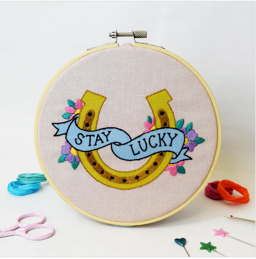 STAY LUCKY' LARGE EMBROIDERY CRAFT KIT - Image 3