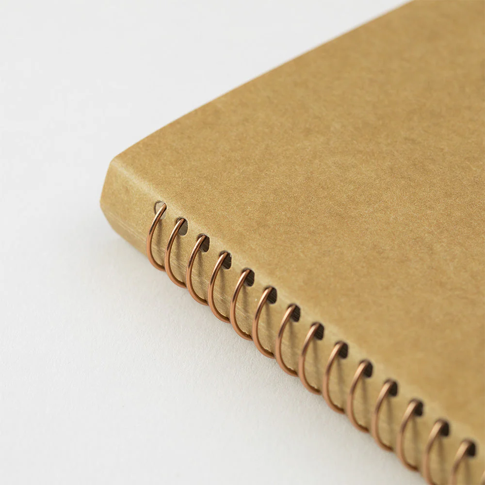 Midori: Traveler's Spiral Ring Notebook: A5 DW Kraft - Image 4