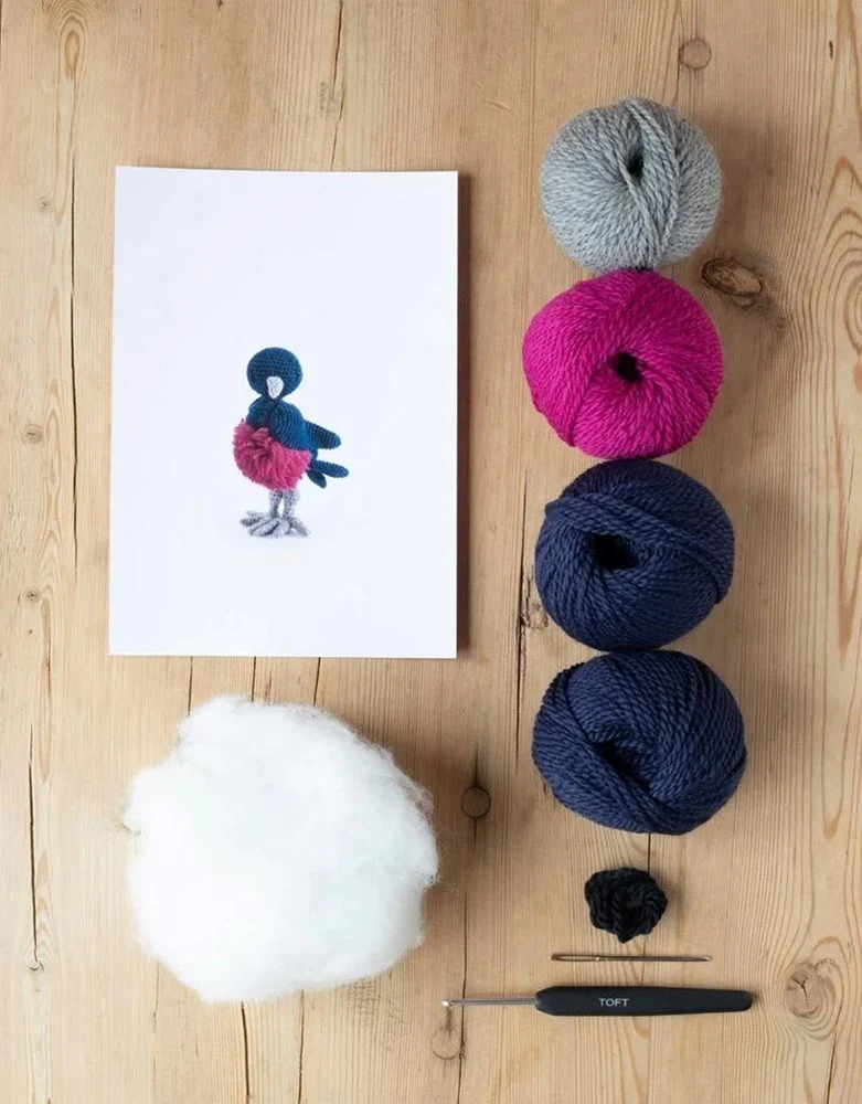 Travis the Pink Robin Kit - Image 3